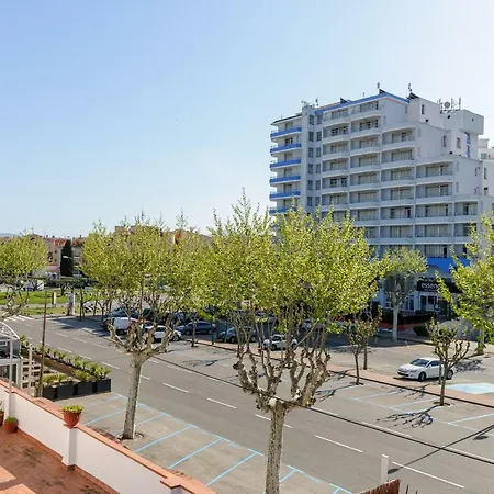 Nº6 Apartment