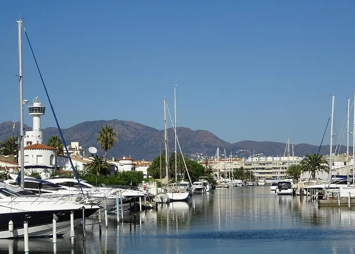 Nº6 Empuriabrava